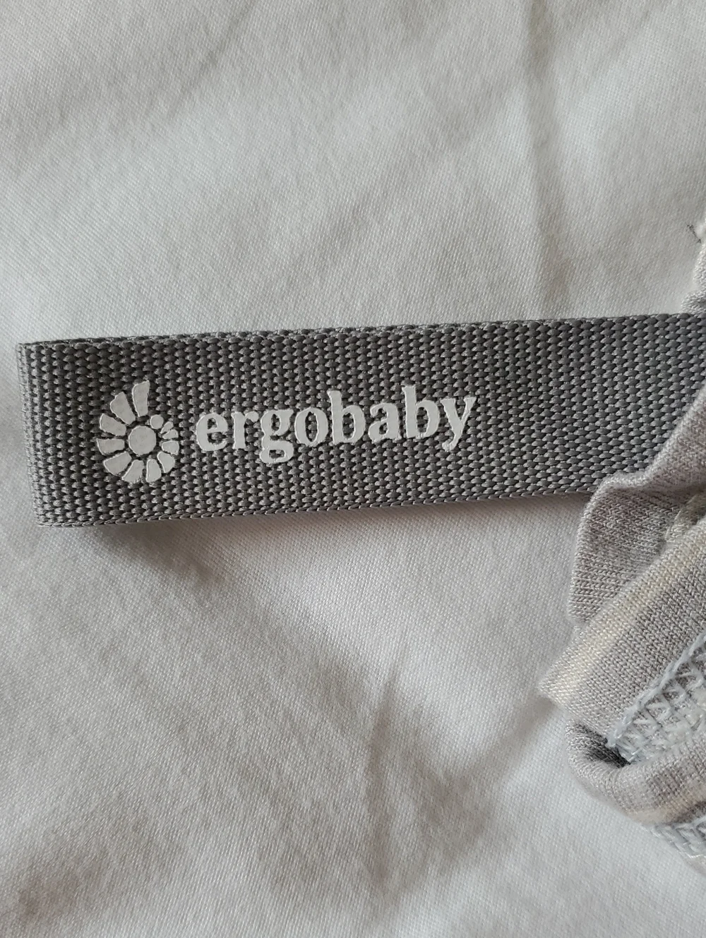 Ergobaby Aura Wrap